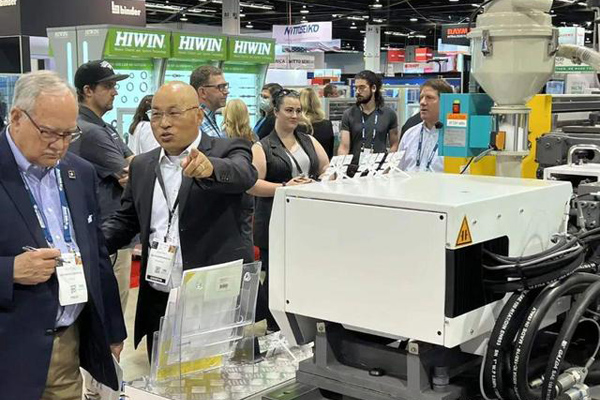 չPLASTEC WEST2.jpeg