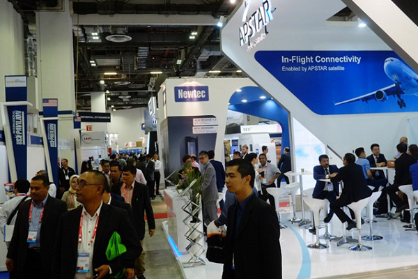 1672925124821292.jpg 新加坡通讯展览会Communic Asia3.jpg