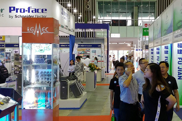 ԽϺ־չVIETNAM ETE1.jpg