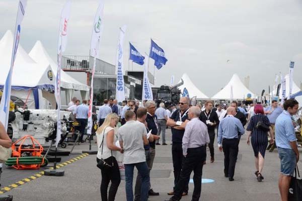 Ӣ´ͧչSEA WORK2.jpg