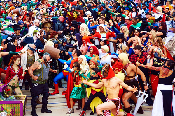 ¹˹ͼضչComic Con Germany1.jpg