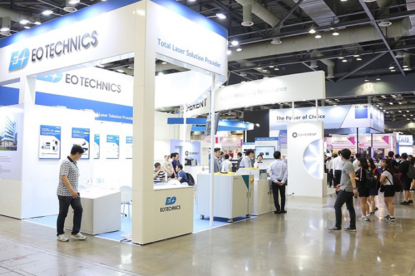 ׶⼰չLaser Korea1.jpg