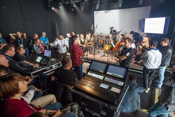 1689043083662468.jpg 俄罗斯莫斯科灯光舞台展览会Prolight+Sound1.jpg