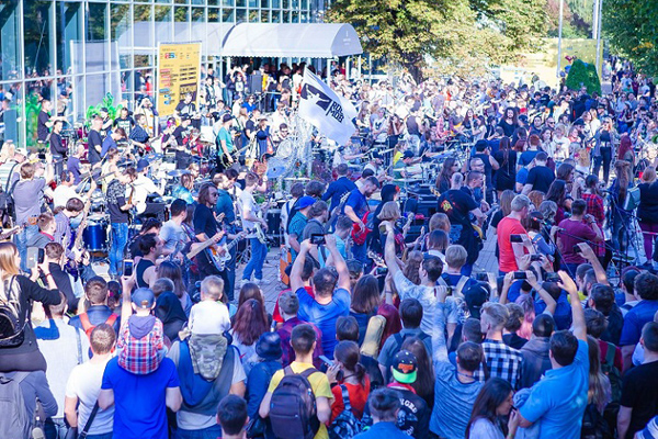 ˹Ī˹չNAMM Musikmesse Russia1.jpg