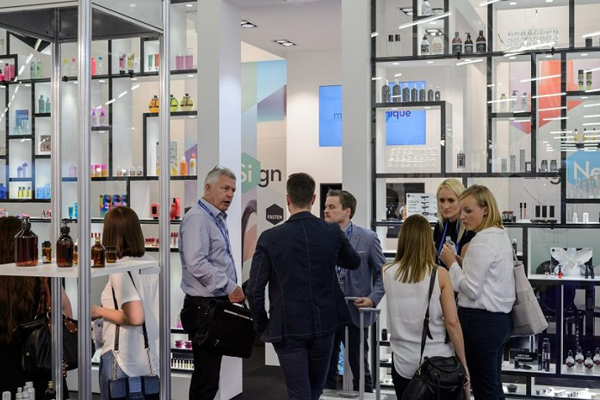 1689645178644861.jpg 波兰华沙化妆品原料包材展Cosmetics Business2.jpg