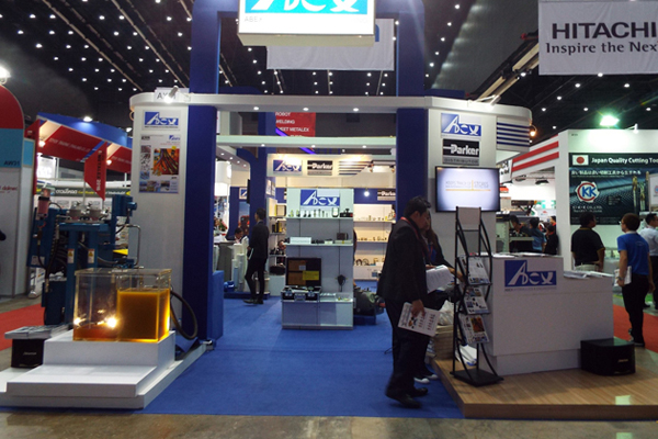 ̩ȻӹչMETALEX 1.jpg