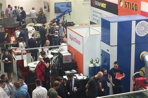 ɽӹչSTOM TOOL1.jpg